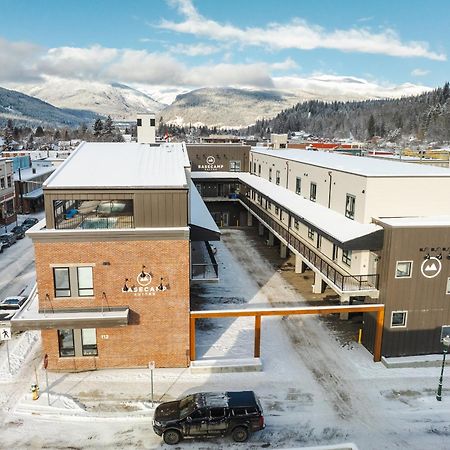 Basecamp Suites Revelstoke Zewnętrze zdjęcie