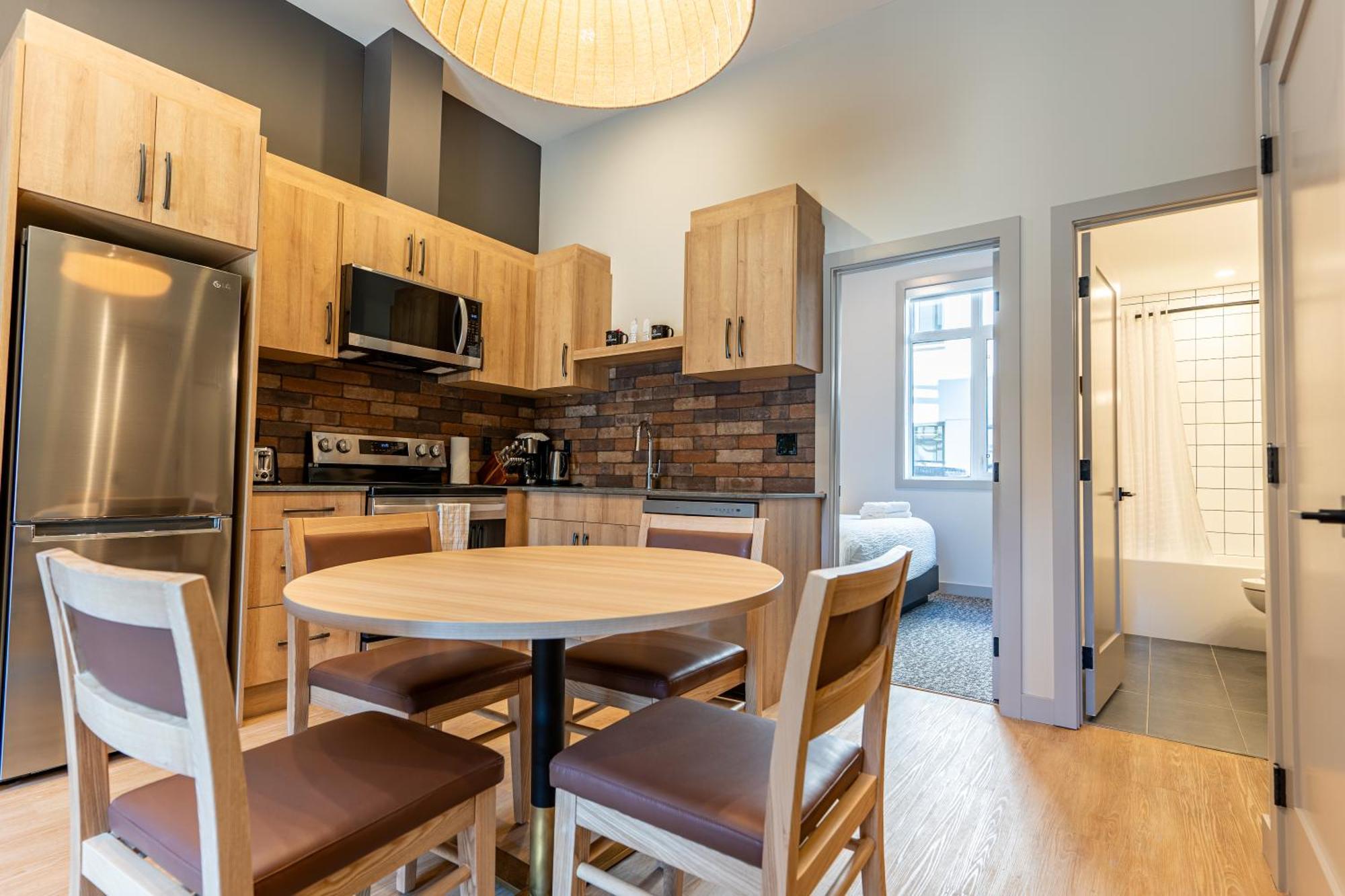 Basecamp Suites Revelstoke Pokój zdjęcie