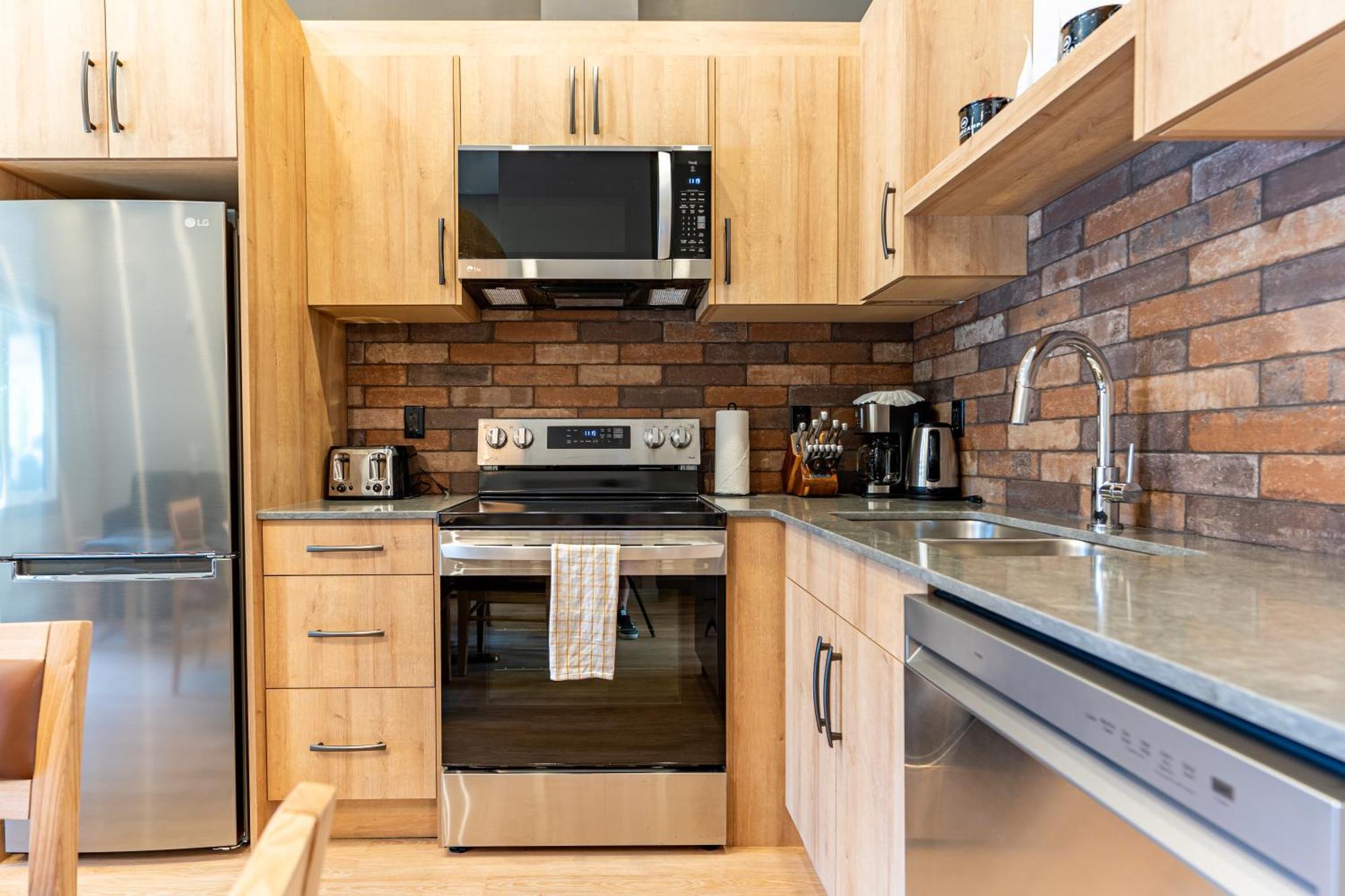 Basecamp Suites Revelstoke Pokój zdjęcie