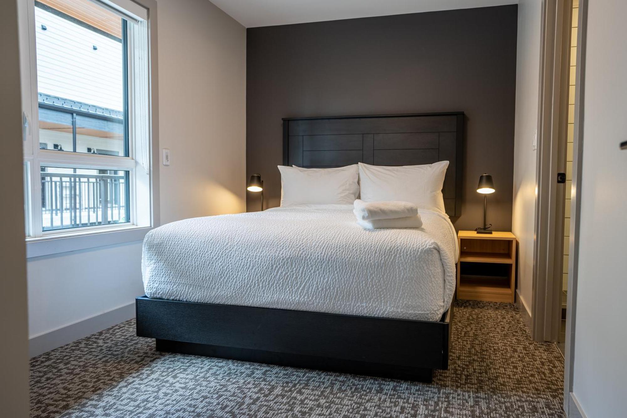 Basecamp Suites Revelstoke Pokój zdjęcie