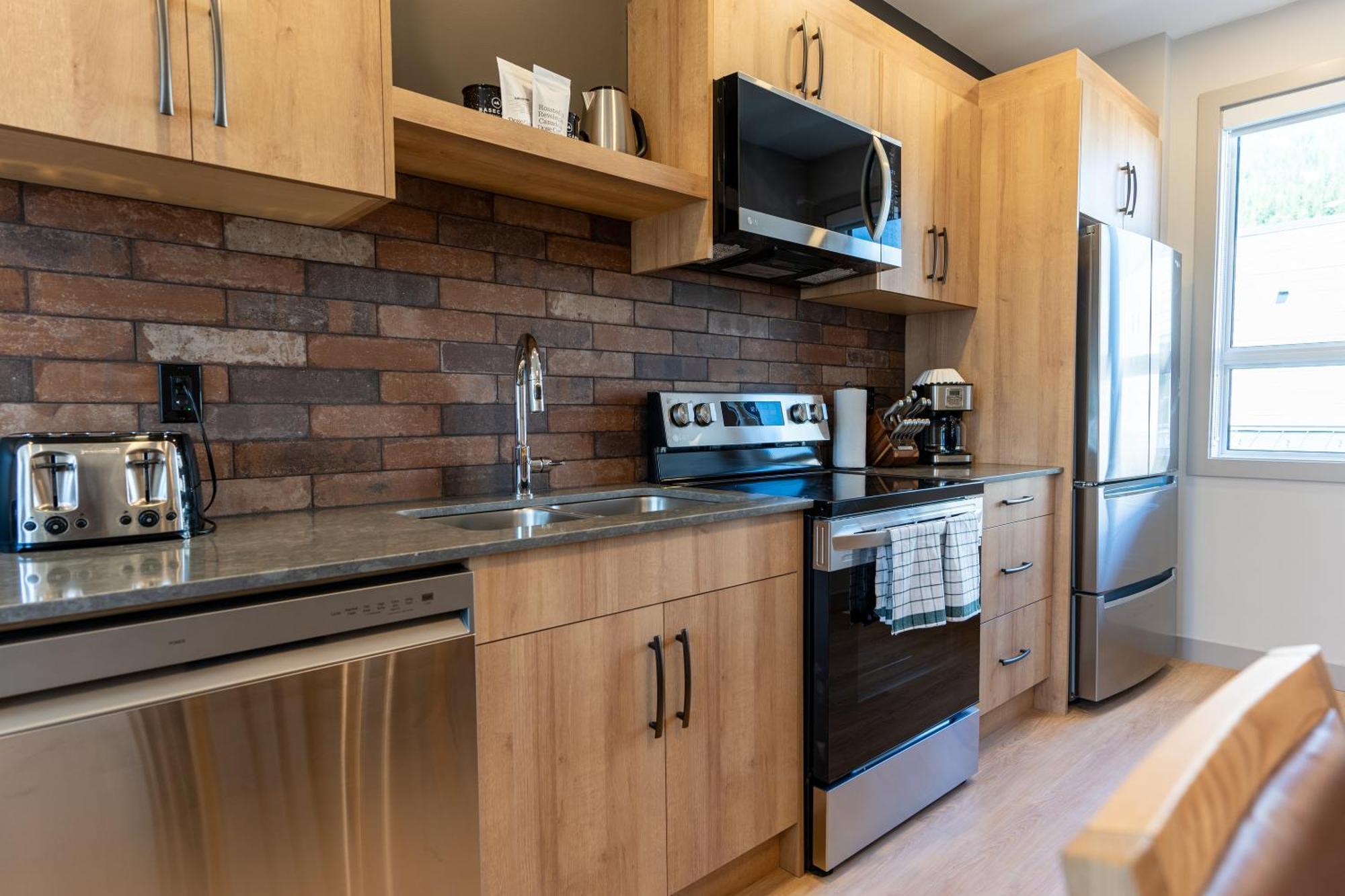 Basecamp Suites Revelstoke Pokój zdjęcie